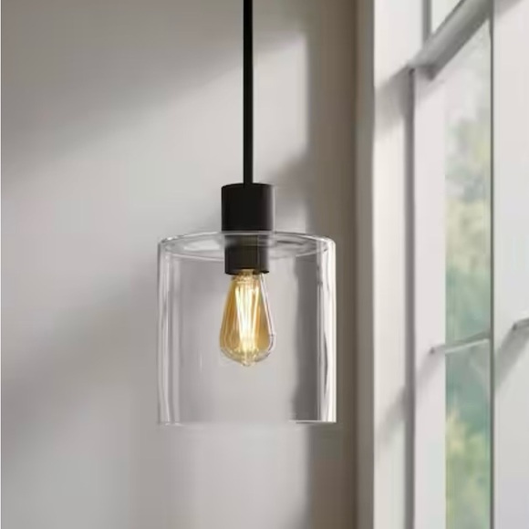 Hampton Bay Other - New Hampton Bay Sutton Glass Pendant Light